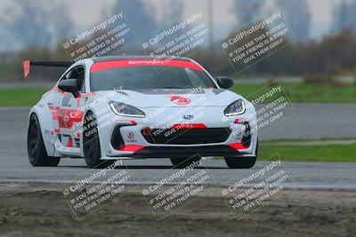 media/Dec-13-2025-OnGrid (Sat) [[98be3c0626]]/Group 2 Yellow/Sunset S4/